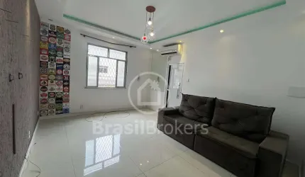 Apartamento amplo em Vila Valqueire com 2 quartos.