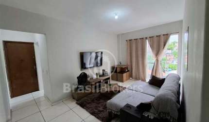 Apartamento no Cachambi  com 2 quartos e dependência completa