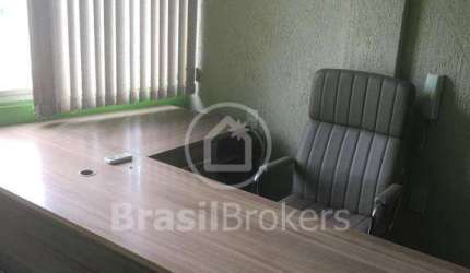 Excelente sala comercial em Madureira