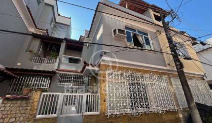 Casa de vila triplex impecável no Méier, 180m² e reforma completa!