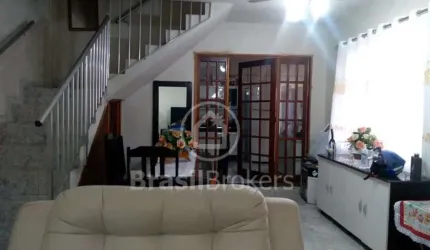 Casa à venda com 230,00m² e 3 quartos em Cascadura, Rio de Janeiro - rj