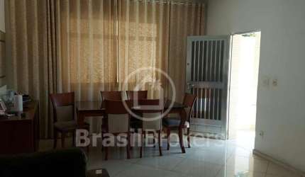 Casa à venda com 365,00m² e 5 quartos em Cachambi, Rio de Janeiro - rj