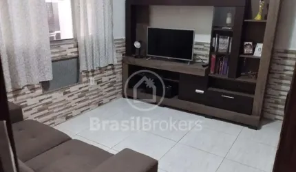 Ótima casa linear em boa localizaçãode Vigário Geral  !!!