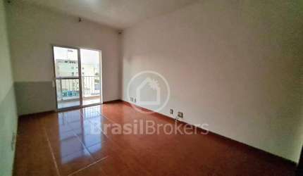 Ótimo apartamento em rua nobre do Méier !!!!