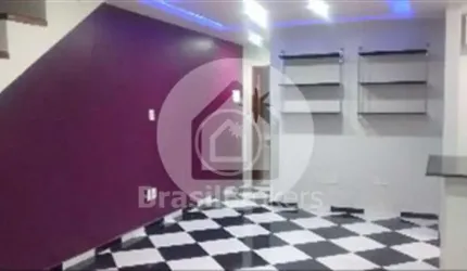 Casa 2 quartos, sendo 1 suíte