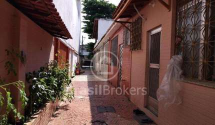 Casa Duplex de Vila 02 Quartos em Olaria