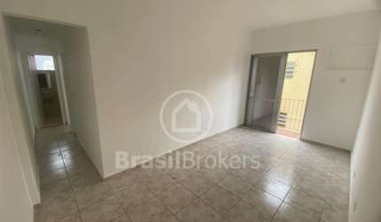 Apartamento de 78m² com 2 quartos e boa localização no Méier