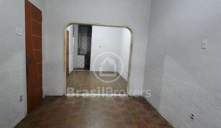 CASA DE  2  QUARTOS  NO RIACHUELO