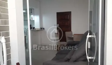 Apartamento de 2 quartos com 65m² reformado com vaga!!!