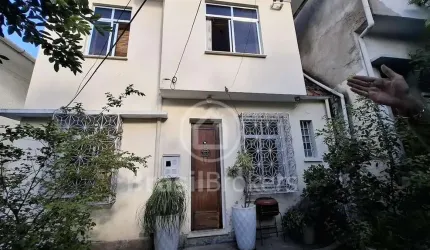 Casa de Vila à venda com 100,00m² e 2 quartos em Rio Comprido, Rio de Janeiro - RJ