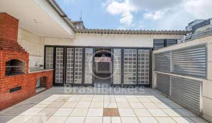 Imóvel à venda 3 quartos, 2 banheiros e varanda no bairro da Praça da Bandeira