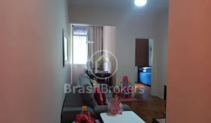 Apartamento com 2 quartos e vaga
