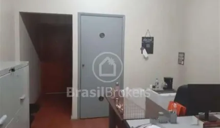 Sala comercial no Centro