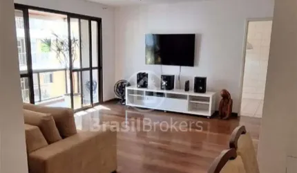 Apartamento com 137m², salão, 3 quartos (suíte), varandão, 2 vagas na escritura!