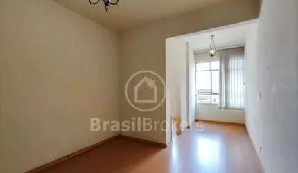 Apartamento de 1 quarto, de frente, andar alto na Santo Afonso