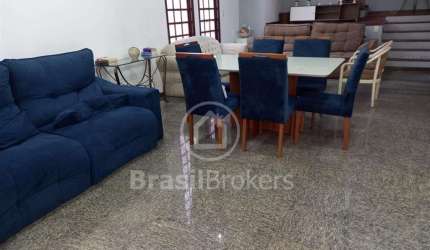 Casa à venda com 450,00m² e 5 quartos em Grajaú, Rio de Janeiro - rj