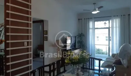 Apartamento 3q com varanda pronto pra morar!
