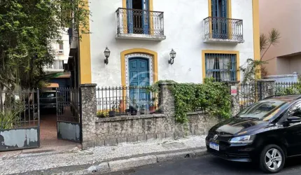 Casa de Vila com 5 Quartos
