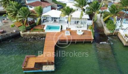 Casa de Condomínio à venda com 160,00m² e 4 quartos em Ponta do Sapê (Cunhambebe), Angra dos Reis - rj