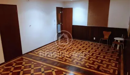 Casa comercial em Botafogo