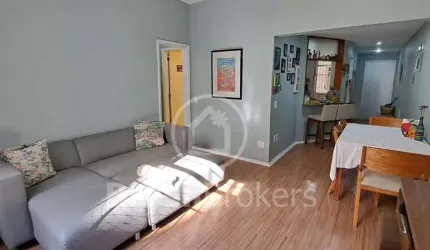 Apartamento à venda com 71m² e 2 quartos em Laranjeiras - Rio de Janeiro - RJ
