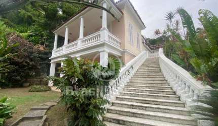 Casa de luxo na melhor rua de santa teresa