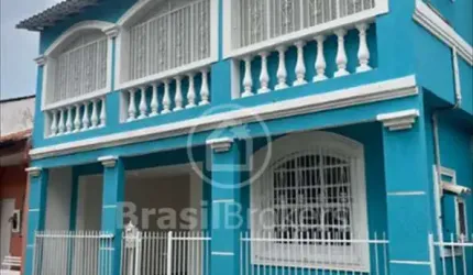 CASA DUPLEX PRÓXIMA AO COMÉRCIO DA FREGUESIA