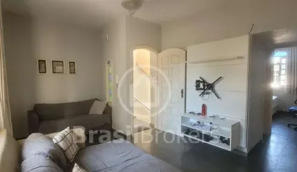 Ótima casa tipo apart com amplo terraço