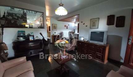 Casa Duplex com 4 quartos
