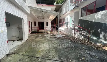 Loja  - com terreno de 1500 m² - na Freguesia em Jacarepaguá