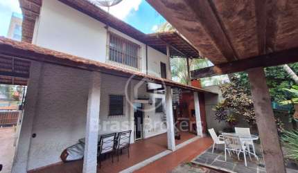 Casa - Para fins comerciais