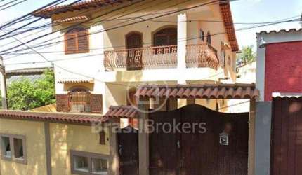 Prédio Inteiro à venda com 274,00m² e 3 quartos em Taquara, Rio de Janeiro - rj