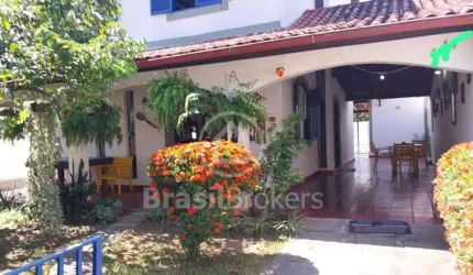 Casa Duplex em Condomínio