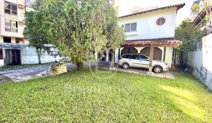 Casa à venda com 750,00m² e 4 quartos em Freguesia (Jacarepaguá), Rio de Janeiro - rj