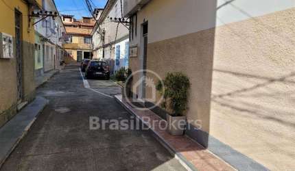 Apartamento de 2 quartos na Praça Seca