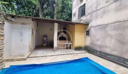 Casa de Vila à venda com 105,00m² e 3 quartos em Taquara, Rio de Janeiro - rj