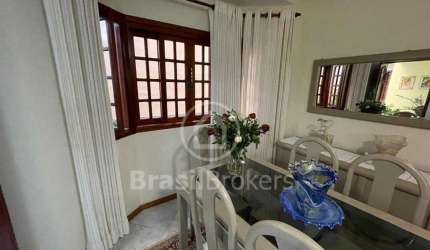 CASA DUPLEX GEMINADA COM TERRAÇO EM CONDOMÍNIO FECHADO - RUA POTIGUARA.