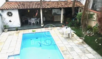 Ótima casa à venda com 261,00m² e 03 quartos em Anil, Rio de Janeiro - rj