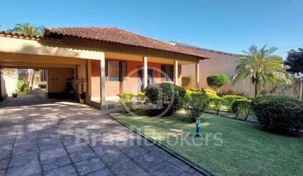 Casa à venda com 798,00m² e 4 quartos em Anil, Rio de Janeiro - rj