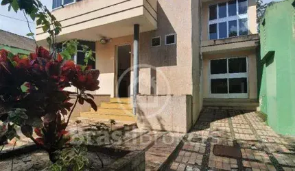 Casa 3 quartos - Pechincha