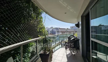 Apartamento à venda com 247,00m² e 3 quartos em Jardim Guanabara, Rio de Janeiro - rj