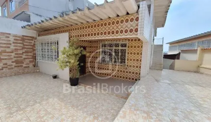 Casa Linear de 3 quartos Jardim Carioca