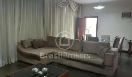 Casa à venda com 320,00m² e 4 quartos em Jardim Guanabara, Rio de Janeiro - rj