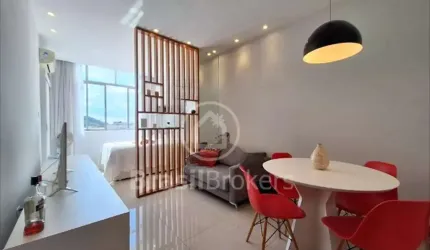 Apartamento Studio com 26 m² todo reformado e com vista para o Pão de Açúcar.