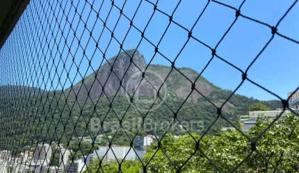 Apartamento 4 quartos (sendo 1 suíte) + 2 vagas na região da Lagoa
