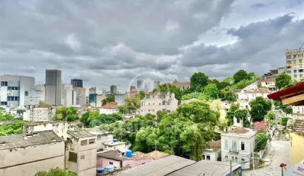 Apartamento à venda com 45,00m² e 4 quartos em Santa Teresa, Rio de Janeiro - rj