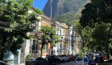 Humaitá casa com 345 metros