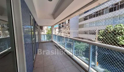 Leblon, Cobertura Duplex no inicio da Rua Timoteo Costa.