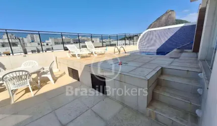 Maravilhosa cobertura duplex na bucólica rua Arthur Ramos