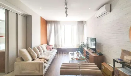 Reformado, claro e silencioso apartamento de 90 m² com vaga !